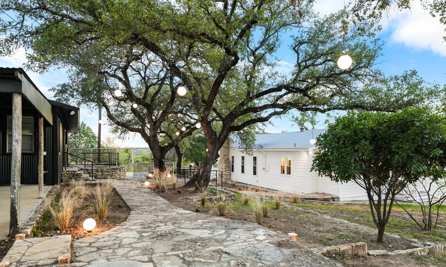 Camp Hideaway Spicewood147