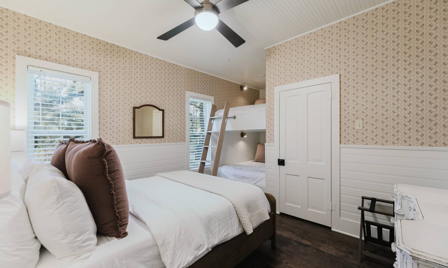 Main House Secondary Bedroom